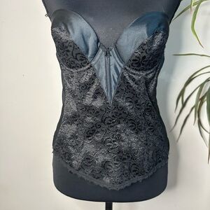 Vintage carnival, black lace satin bustiers corset 36B small